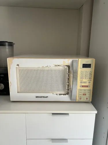 Microondas Brastemp sem funcionar.
