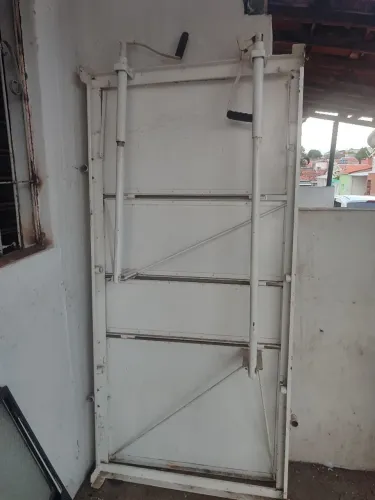 Cama hospitalar 3 elevação