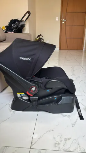 Bebê conforto casulo kiddo com base