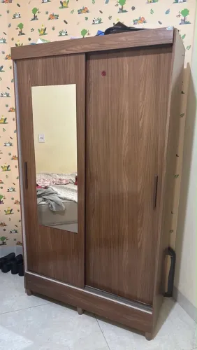 Guarda roupa de solteiro