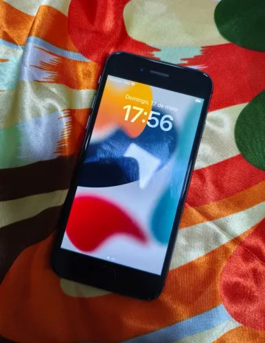 iPhone 8 64GB