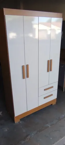Guarda Roupa Solteiro 4 Portas Novo Com Entrega Expressa