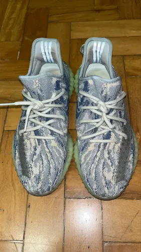 Yeezy 350 V2 MX Frost Blue 