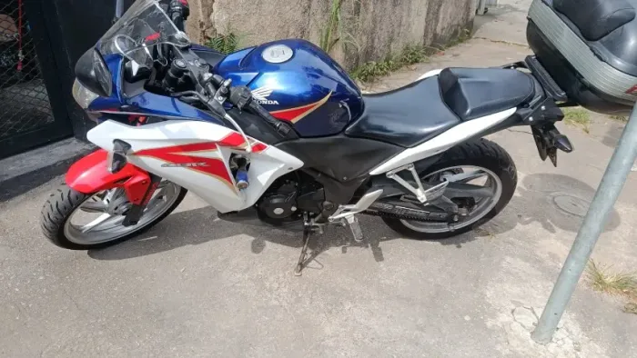 I/HONDA CBR 250R ÚNICO DONO moto impecável 2012