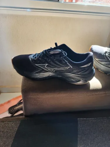 Tênis Mizuno jet8, usado 6x somente