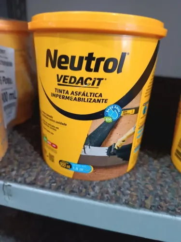 Neutol base água 900 ml