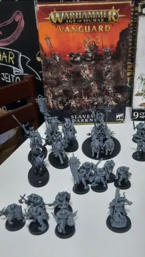 Warhammer Age of Sigmar Spearhead Bloodwind Legion - Slaves to Darkness