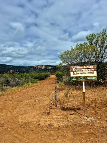 Chácaras de 800 m² por R$ 5 mil