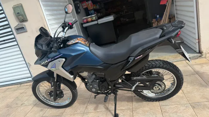 Vendo moto XRE 190
