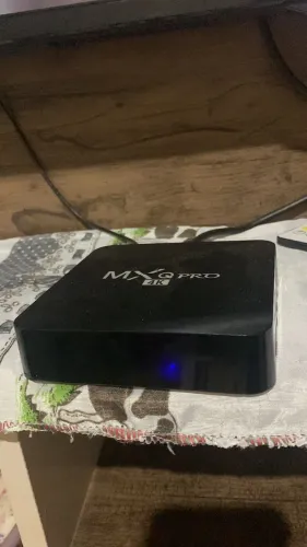 vendo televisão 43 polegadas acompanha aparelho para virar smart 