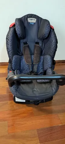 Cadeirinha Burigotto matrix evolution até 25kgs
