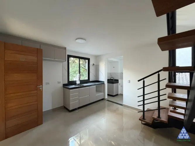 Studio Duplex com 1 dormitório para locação em Santana/SP