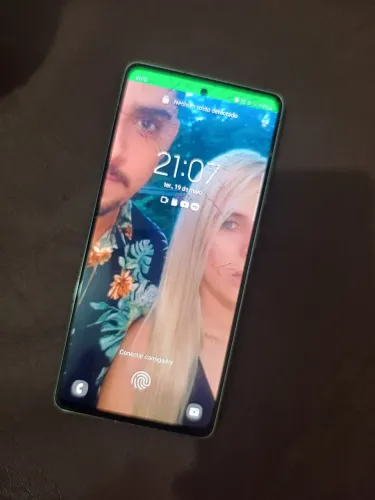 Samsung S20Fe 256GB *Tela Trincada*