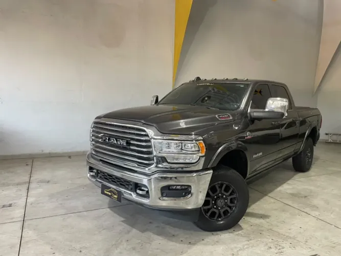 Ram 3500 Limited Longhorn 6.7 TB CD Diesel 2023