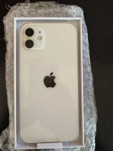 Vende-se iphone 12 128gb Branco Novo