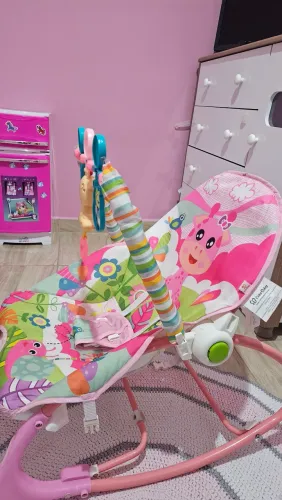 Cadeira de descanço e balanço para bebê