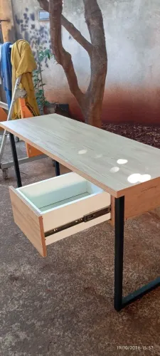 Mesa de escritório