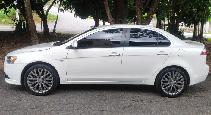 Mitsubishi Lancer Hl-t 2.0 16V 160cv Aut. 2019