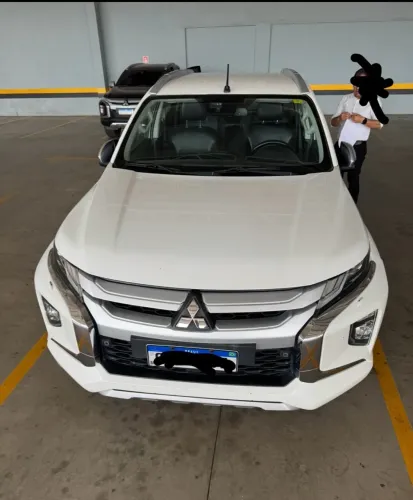 Mitsubishi L200 Triton Sport HPE-S 2.4 CD Dies. AUT 2022