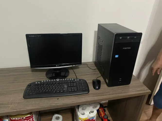 CPU Core i3 Positivo Premium DR7232  (Usado)