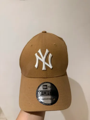 boné new era marrom