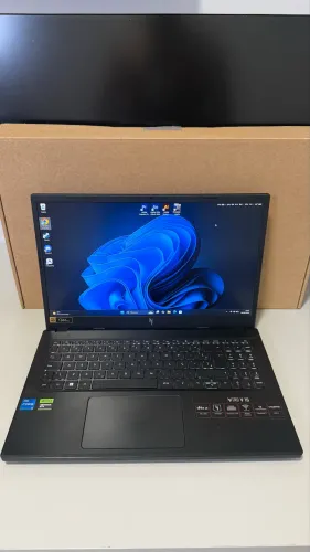 Acer nitro v15 RTX 3050