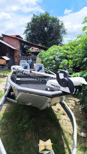 Lancha Pesca Esportiva 