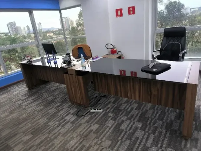 Mesa Dupla de Escritório - 3,00 m (Tampa de Vidro)