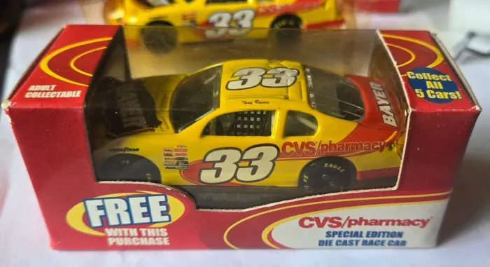 miniatura nascar team caliber bayer racing #33 1/64