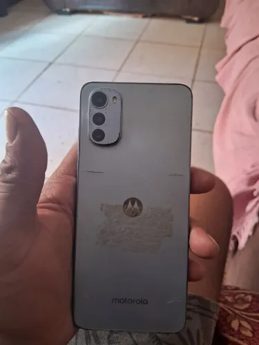 Celular moto e 32 64 Gb funcionando perfeitamente 