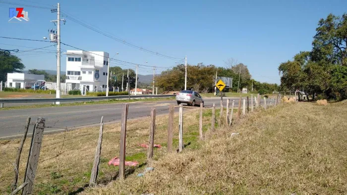 Área Comercial em Bacaetava, Iperó/SP
