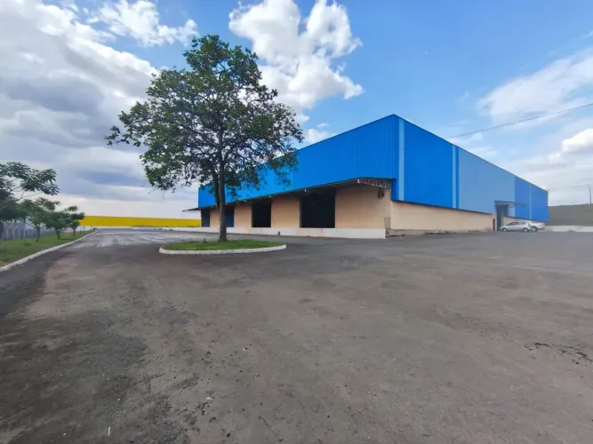 Galpão para aluguel com 5000 metros quadrados em Polo Empresarial Nova Canaã - Senador Can