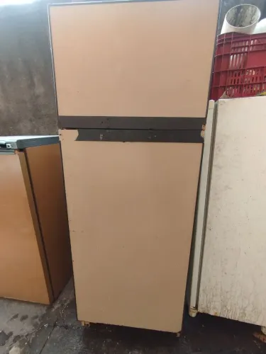 Geladeira dúplex congelador grande super espaçoso