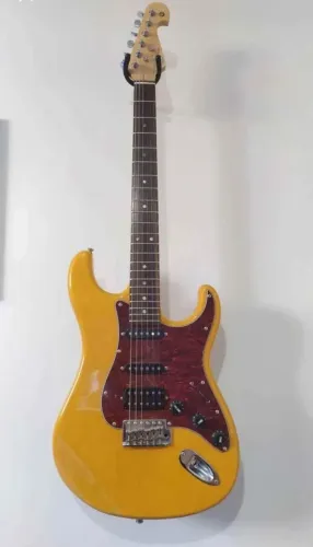 Guitarra Tagima 736s