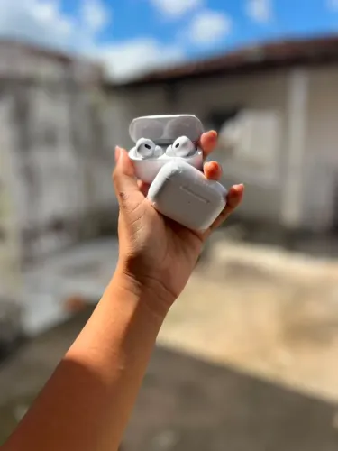 AirPods Pro (2ª Geração) - Branco - Novo