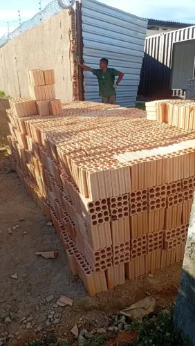 Tijolos apartir de 500 reais 