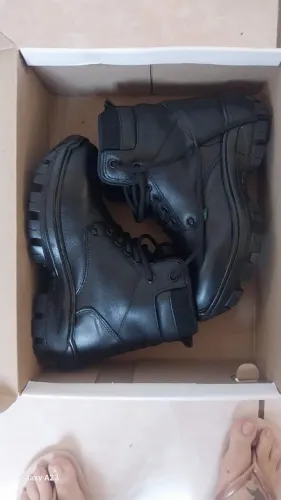 Coturno preto feminino n36