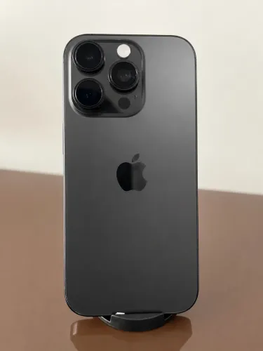 iPhone 16 Pro 128 GB Black Titanium