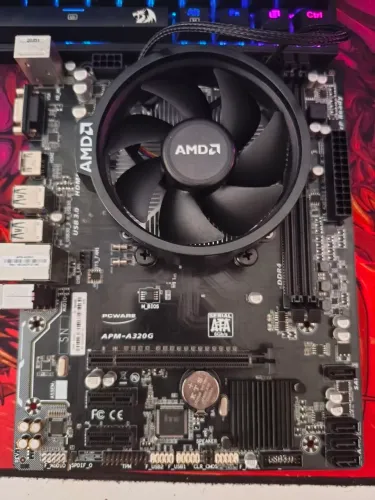 Kit am4 processador+placa mãe a320