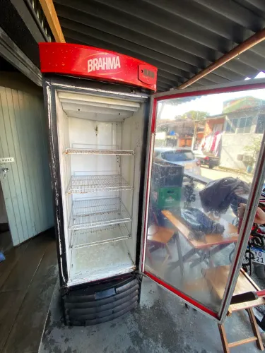 Geladeira expositora