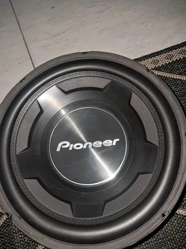 Caixa trio, alto falante de 12 pioneer !