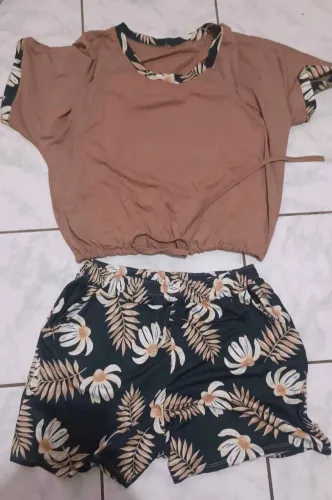 Conjunto de roupas 