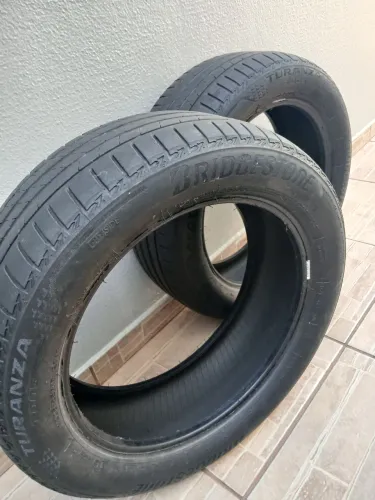 2 Peneus Bridgestone 205 55 17 