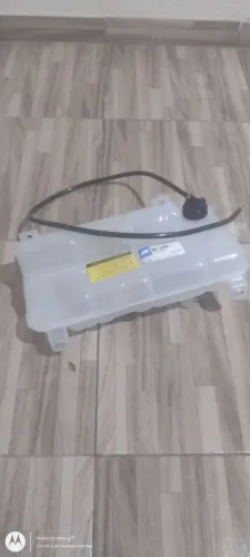 Tanque de expansão nova daily iveco