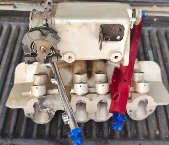 Coletor de admissão VW Passat alemão 2.0 1996 (janelão/duto pêra) para 8 injetores 