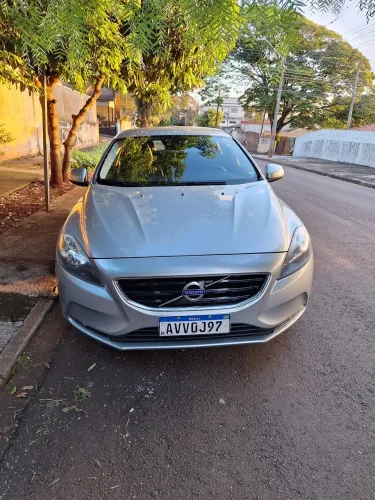 Volvo V40 T-4 2.0 Aut./mec. 2015