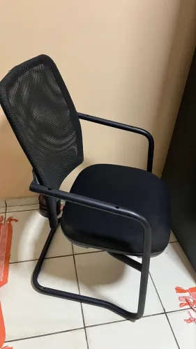 Vendo Cadeira de escritório