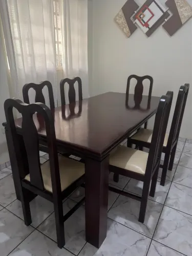 Mesa madeira maciça (pura)