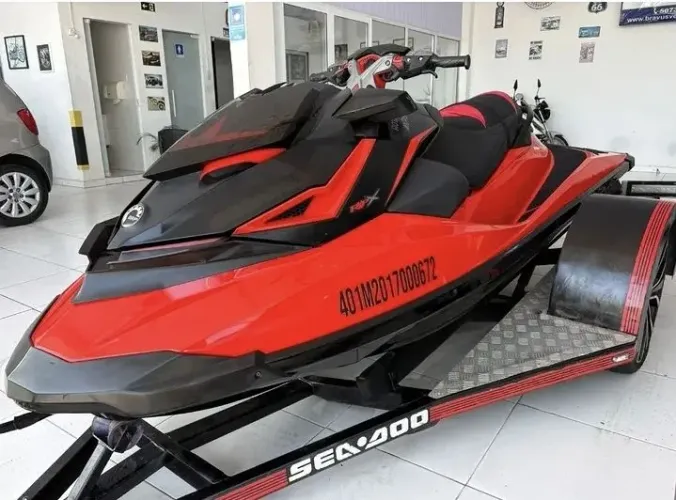 Sea-Doo RXP-X 300 RS 2017 Com Carretinha rodoviária 