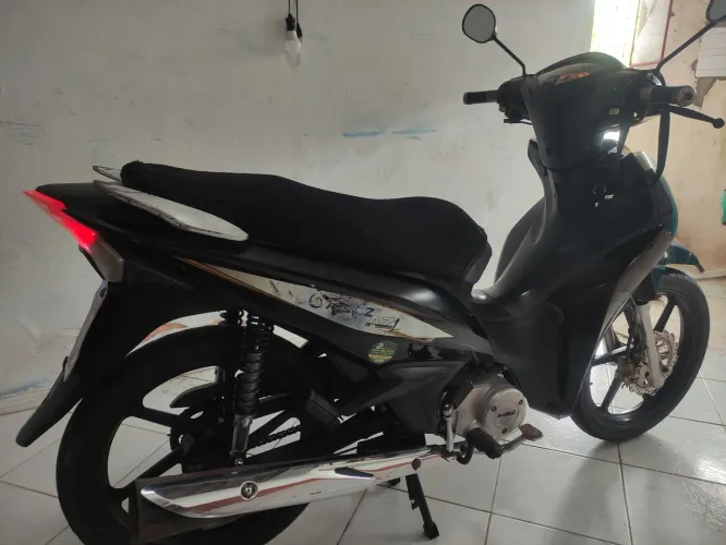 Avelloz Az1 50cc